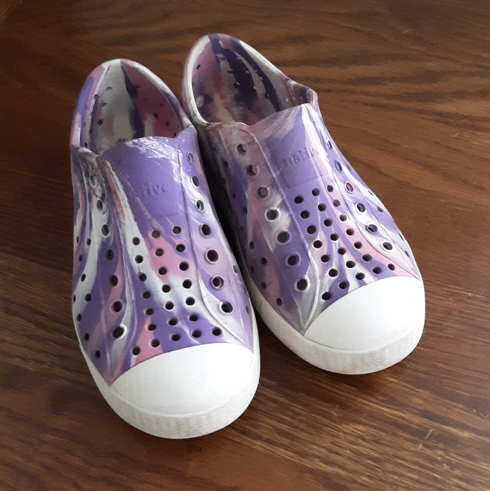 Girls Natives Size 12